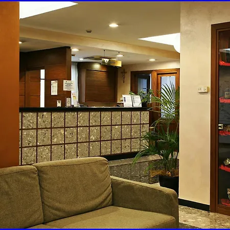 Hotel Meeting-3